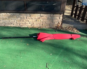 lot 358 image: Patio Umbrella