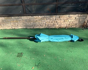 lot 359 image: Patio Umbrella