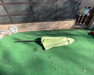 lot 361 image: Patio Umbrella