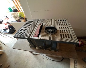 lot 185B image: Table Saw