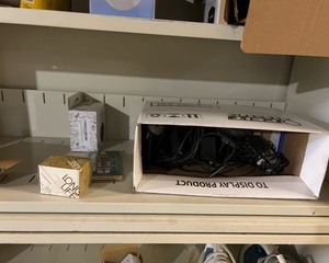 lot 304 image: Shelf Contents