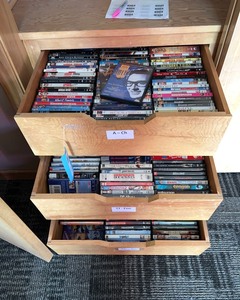 lot 109 image: Hundreds of Movies