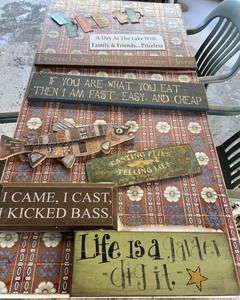 lot 204X image: Wall Signs