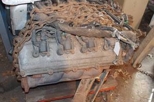 lot 144 image: Dodge 5.7L Hemi Engine Core