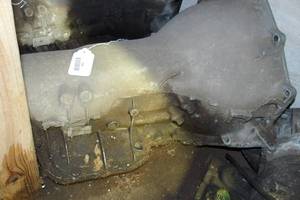 lot 168 image: Turbo 400 4WD Transmission Core