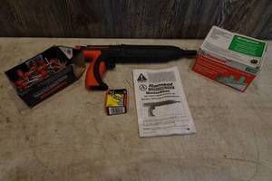 lot 88 image: Ramset Master Shot Powder Actuated Tool with Fasteners