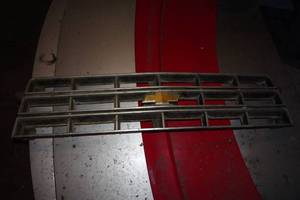 lot 156 image: GMC Pickup Grille Insert - Square Body