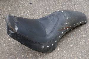 lot 268 image: Harley Davidson Softtail Seat