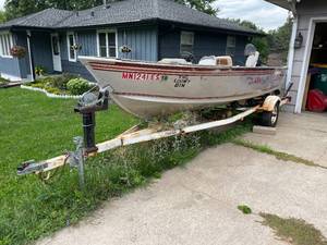 lot 1B image: Alumacraft Classic 16 Aluminum Boat with Trailer and 50HP Mercury Outboard