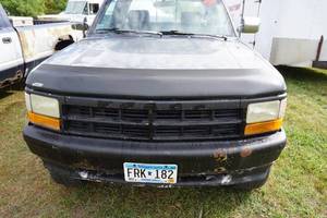 lot 1R image: 1992 Dodge Dakota 4x4 Pickup