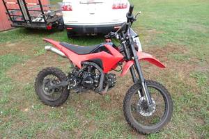 lot 1C image: Coolster 125cc Gas Dirt Bike