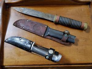 lot 108 image: Three Knives