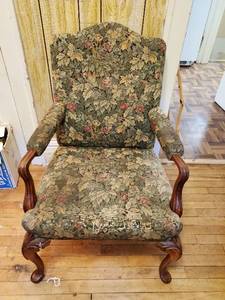 lot 233 image: Floral Arm Chair
