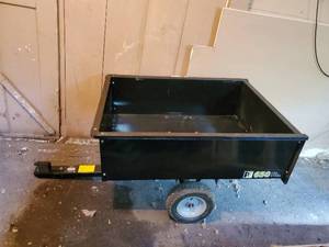 lot 257 image: Yard Trailer