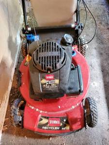 lot 258 image: Lawnmower