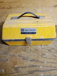lot 268 image: Surveyors Kit
