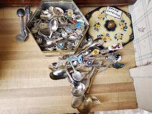 lot 54 image: Spoon Collection