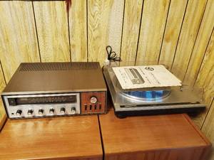 lot 67 image: Turntable & Receiver