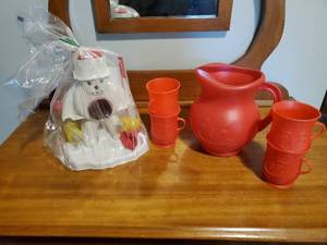 lot 161 image: Kool-Aid Pitcher and Cups  Vintage Hasbro Snow Cone Maker