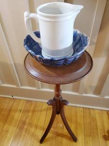 lot 175 image: Plant Stand, Pitcher and Bowl