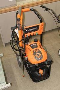 lot 313 image: Generac G0071321 Electric Start 3100-PSI 173cc OHV Pressure Washer