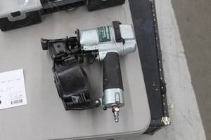 lot 365 image: Metabo NV45AB2 1-34 Air Coil Nailer