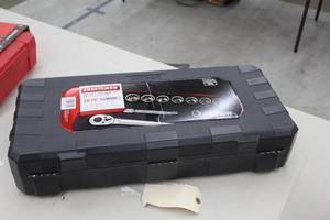 lot 341 image: Craftsman Socket Wrench Set 16-piece
