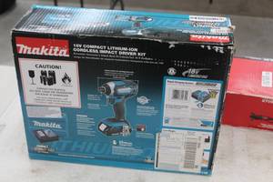 lot 337 image: Makita 18V Compact Lithium-Ion Cordless Impact Driver Kit (in box)