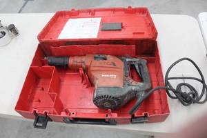 lot 340 image: Hilti TE56 Hammerdrill with Metal Case