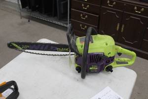 lot 321 image: Poulan Wild Thing 42cc Chain Saw