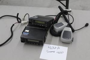 lot 400A image: Kenwood CB Radio