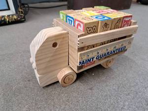 lot 771 image: Vintage Childrens Toy Truck with Toy Wood Blocks