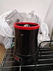 lot 780 image: Cooks Power Pro Blender
