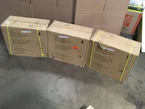 Lot of 3 Assorted Husky Heavy Duty Welded 20-Gauge Steel Wall Mounted Garage Cabinet in Black (28 in. W x 22 in. H x 14 in. D) Customer Returns See Terms on Auction