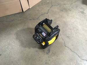 DEWALT 2.5 Gal. 140 psi Portable 20-Volt Cordless Air Compressor with Flexvolt Advantage (Tool-Only) Customer Returns See Terms on Auction
