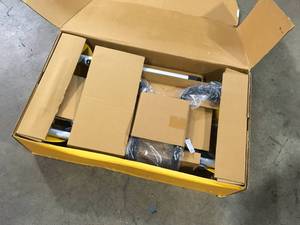 DEWALT 33 lbs. Heavy Duty Rolling Table Saw Stand with Quick-Connect Stand Brackets with 200lbs. Capacity  Customer Returns See Terms on Auction