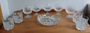 lot 267 image: Mid-Century Modern Devalbor Frosted Tumblers and Brandy Sniffers