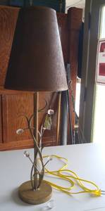 lot 300 image: Lamp and Mirror