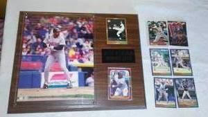 lot 414 image: Dave Winfield Wood Plaque MN Twins Collection.