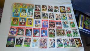 lot 417 image: Vintage MLB Baseball and NFL Football Cards.