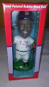 lot 418 image: Kirby Puckett Bobble Head MN Twins World Series.