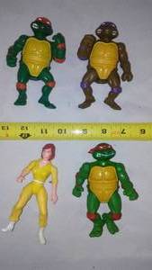 lot 444 image: TMNT Teenage Mutant Ninja Turtles (4) Action Figures