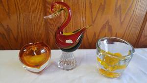 lot 342 image: Murano Glass Duck and More (3).