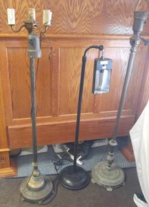 lot 349 image: Vintage Floor Lamps (3) Marble Base Lighted Base