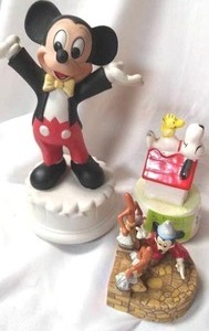 lot 358 image: 8  in. Mickey and Snoopy Music Boxes.