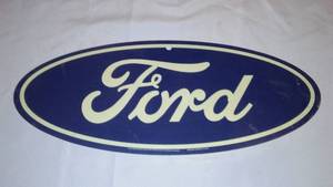 lot 390 image: Ford Plastic Sign 19 Inch Oval