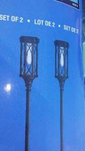 lot 639 image: Naturally Solar Outdoor Lights (3 sets of 2 each)