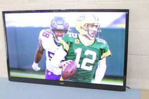 lot 44 image: NEC E463 46 Commercial Grade LED Large Screen HD Video Display  Monitor  Television