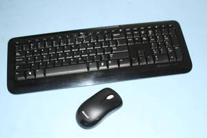 lot 50 image: Dell OptiPlex 7010 i5 Intel Desktop Tower Computer with Insignia TV  Monitor Keyboard & Mouse with Microsoft Windows & Office Pro