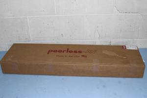 lot 62 image: New - Peerless AV Universal Smart Wall Mount for 39 - 90 Displays  TVs  Monitors  Televisions